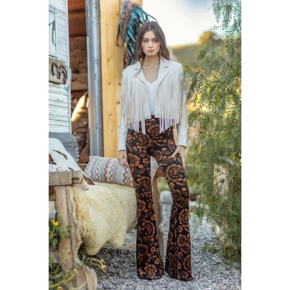 SOLD OUT Ivory Faux Leather Suede Fringe Cropped Western Boho Moto Jacket - Picture 3 of 7